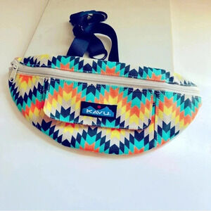 NWOT Kavu Tribal Print Adjustable Belt/Waist Bag